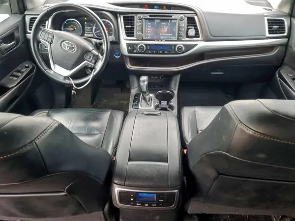 5TDJGRFH3KS053616 2019 TOYOTA HIGHLANDER - Image 8