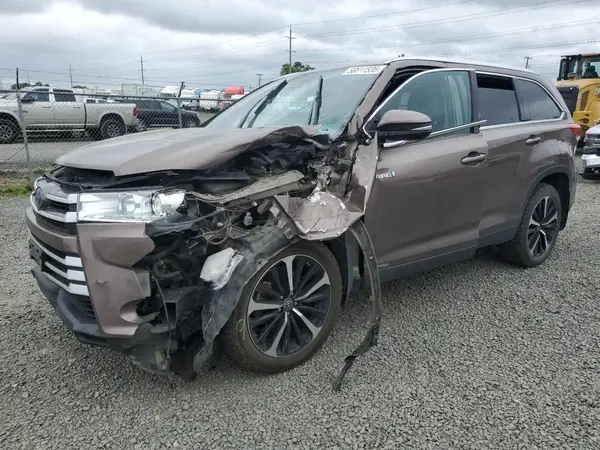 5TDJGRFH3KS067578 2019 TOYOTA HIGHLANDER - Image 1