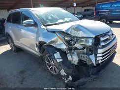 5TDJGRFH3KS070920 2019 TOYOTA HIGHLANDER