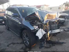 5TDJGRFH3KS076846 2019 TOYOTA HIGHLANDER