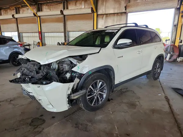 5TDJGRFH3KS078595 2019 TOYOTA HIGHLANDER - Image 1