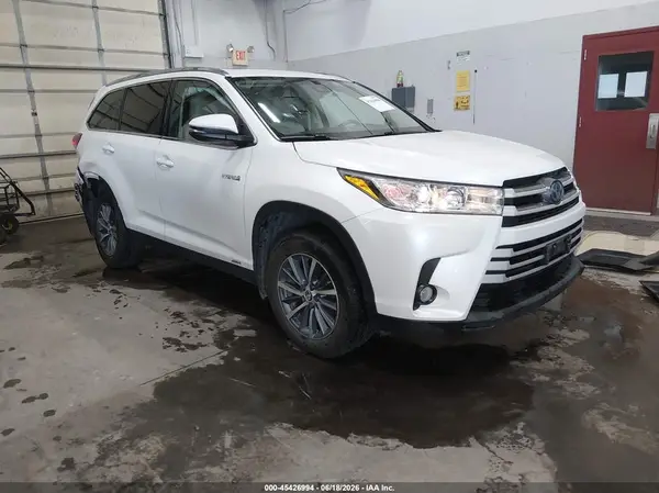 5TDJGRFH4K5054080 2019 TOYOTA HIGHLANDER - Image 1