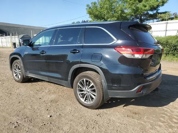 5TDJGRFH4KS063538 2019 TOYOTA HIGHLANDER - Image 2