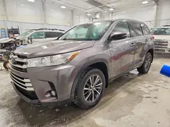 5TDJGRFH4KS070621 2019 TOYOTA HIGHLANDER