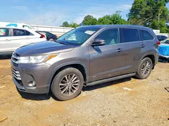 5TDJGRFH5HS024580 2017 TOYOTA HIGHLANDER