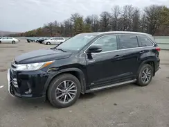 5TDJGRFH5JS037075 2018 TOYOTA HIGHLANDER