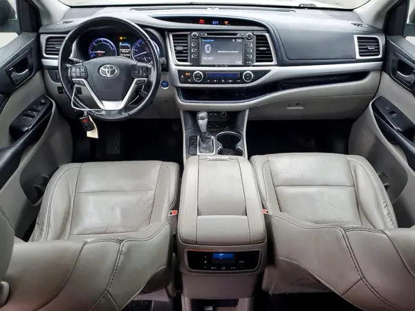 5TDJGRFH5KS060597 2019 TOYOTA HIGHLANDER - Image 8