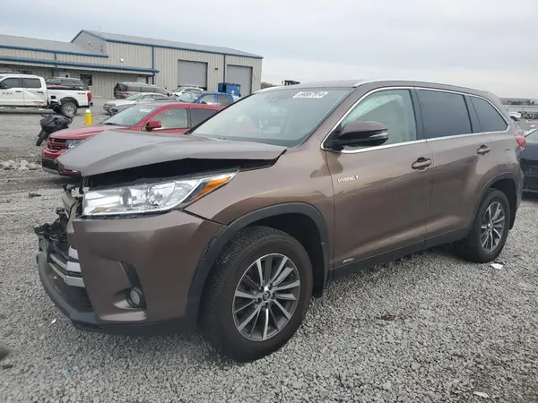 5TDJGRFH5KS062365 2019 TOYOTA HIGHLANDER - Image 1