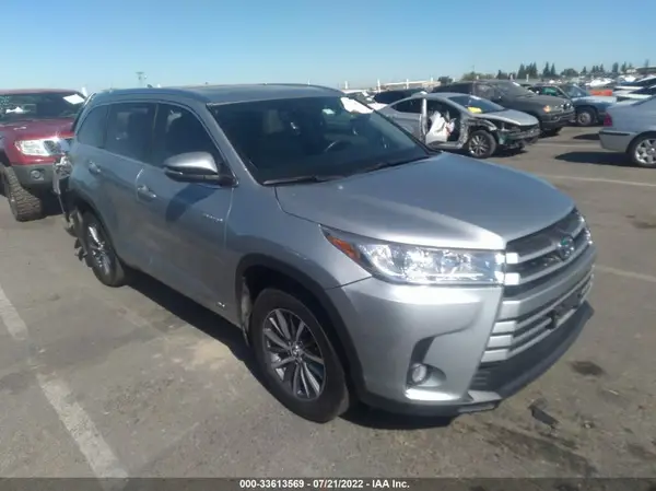 5TDJGRFH6HS026872 2017 TOYOTA HIGHLANDER - Image 1