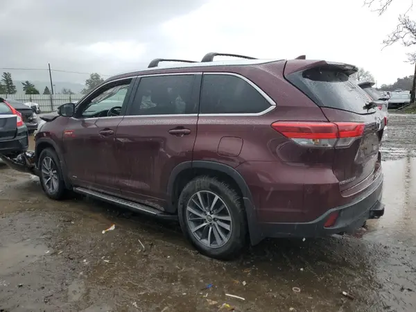 5TDJGRFH6JS045041 2018 TOYOTA HIGHLANDER - Image 2