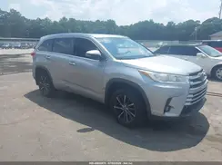 5TDJGRFH6JS045105 2018 TOYOTA HIGHLANDER