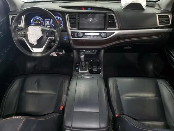 5TDJGRFH6KS052640 2019 TOYOTA HIGHLANDER - Image 8