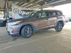 5TDJGRFH6KS062066 2019 TOYOTA HIGHLANDER