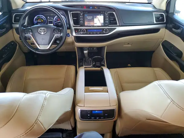 5TDJGRFH6KS062066 2019 TOYOTA HIGHLANDER - Image 8