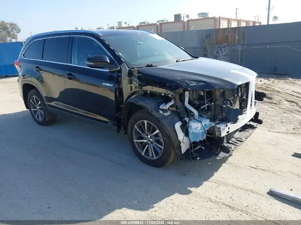 5TDJGRFH7KS056289 2019 TOYOTA HIGHLANDER - Image 1