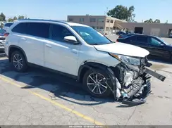 5TDJGRFH7KS074260 2019 TOYOTA HIGHLANDER