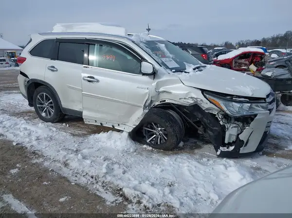 5TDJGRFH7KS078356 2019 TOYOTA HIGHLANDER - Image 1