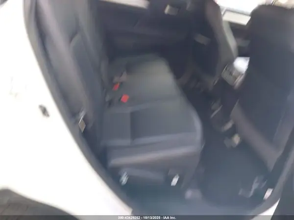 5TDJGRFH8JS042397 2018 TOYOTA HIGHLANDER - Image 8