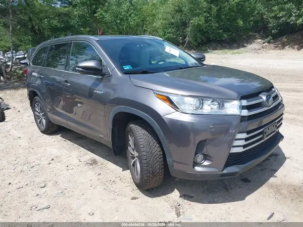 5TDJGRFH8KS070931 2019 TOYOTA HIGHLANDER - Image 1