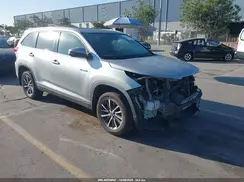 5TDJGRFH8KS072520 2019 TOYOTA HIGHLANDER