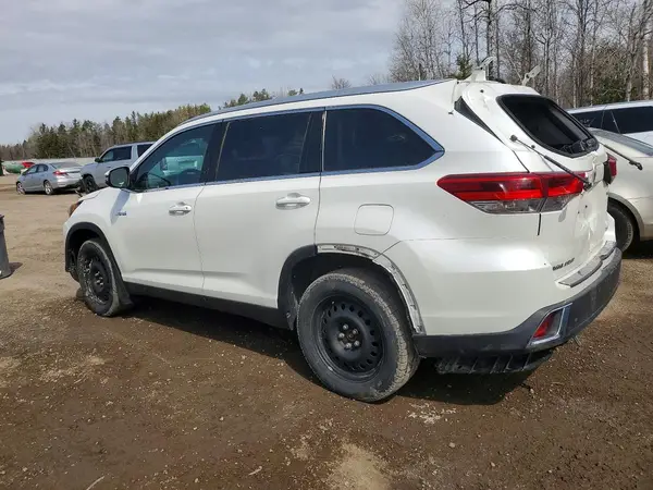 5TDJGRFH8KS076678 2019 TOYOTA HIGHLANDER - Image 2