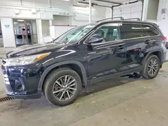 5TDJGRFH8KS077488 2019 TOYOTA HIGHLANDER
