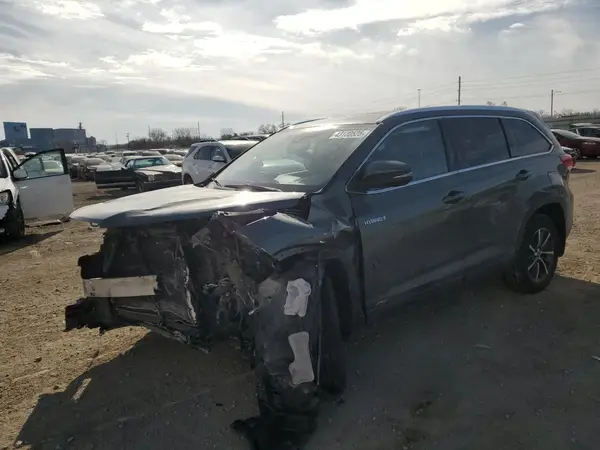 5TDJGRFH9HS031676 2017 TOYOTA HIGHLANDER - Image 1