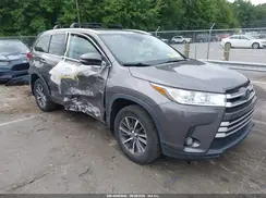 5TDJGRFH9JS037788 2018 TOYOTA HIGHLANDER