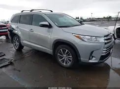 5TDJGRFH9JS041968 2018 TOYOTA HIGHLANDER