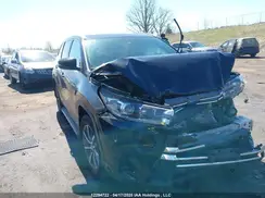 5TDJGRFH9KS052308 2019 TOYOTA HIGHLANDER