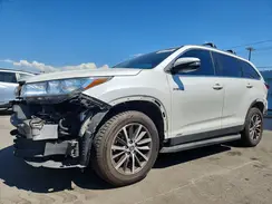5TDJGRFH9KS055029 2019 TOYOTA HIGHLANDER