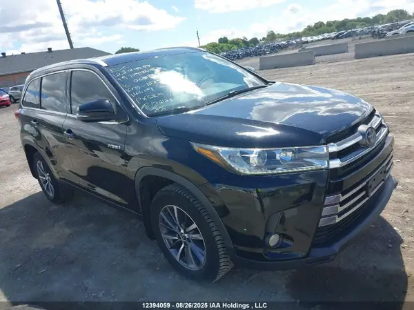 5TDJGRFH9KS068346 2019 TOYOTA HIGHLANDER - Image 1