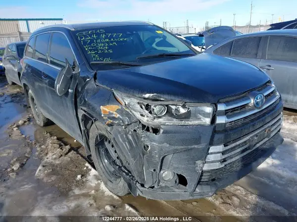 5TDJGRFHXHS034229 2017 TOYOTA HIGHLANDER - Image 1
