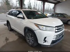 5TDJGRFHXJS037458 2018 TOYOTA HIGHLANDER