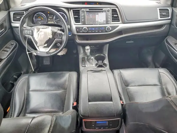 5TDJGRFHXKS057503 2019 TOYOTA HIGHLANDER - Image 8