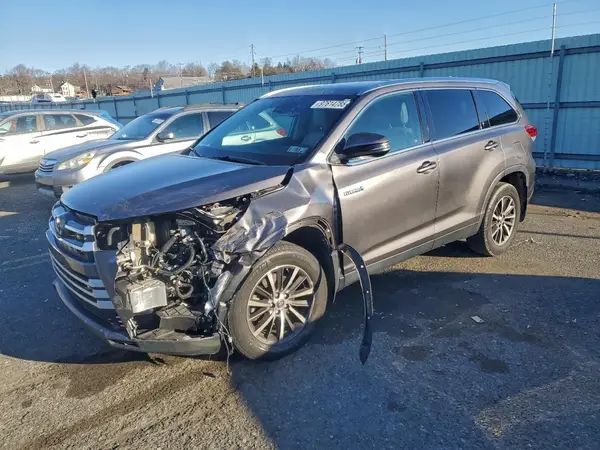 5TDJGRFHXKS065178 2019 TOYOTA HIGHLANDER - Image 1