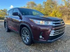 5TDJGRFHXKS071207 2019 TOYOTA HIGHLANDER