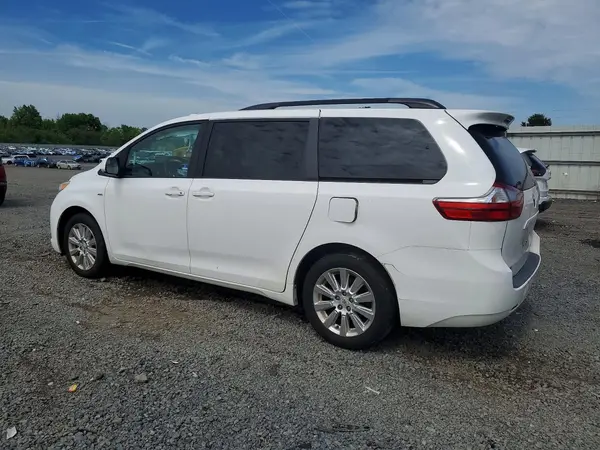 5TDJK3DC0GS131585 2016 TOYOTA SIENNA - Image 2