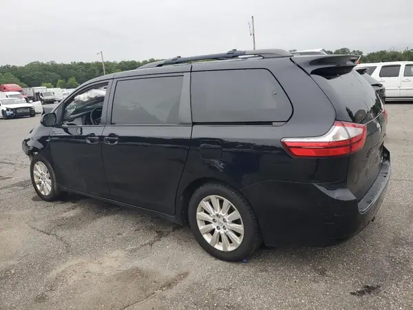 5TDJK3DC2GS132866 2016 TOYOTA SIENNA - Image 2