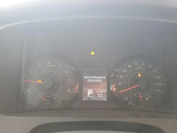 5TDJK3DC3GS139616 2016 TOYOTA SIENNA - Image 8