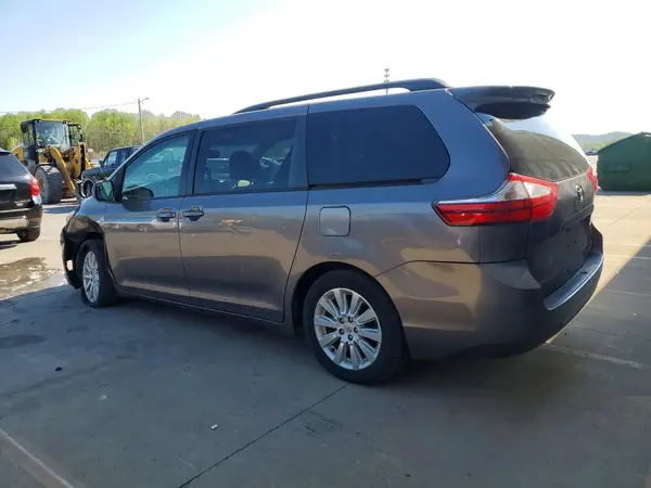 5TDJK3DC5GS143876 2016 TOYOTA SIENNA - Image 2