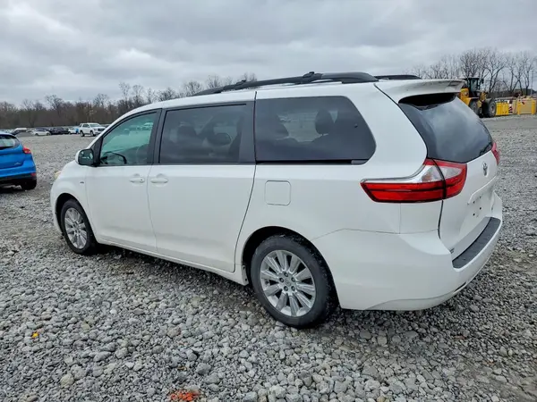 5TDJK3DC6GS143577 2016 TOYOTA SIENNA - Image 2