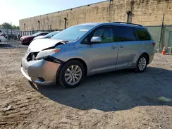 5TDJK3DC8GS129437 2016 TOYOTA SIENNA