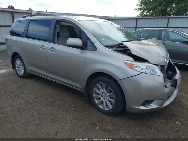 5TDJK3DC8GS130992 2016 TOYOTA SIENNA - Image 1