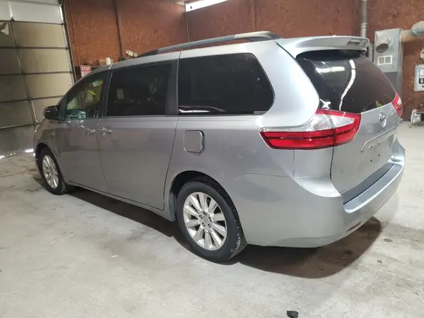 5TDJK3DC8GS133522 2016 TOYOTA SIENNA - Image 2