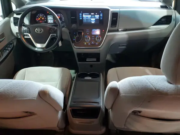 5TDJK3DC8GS134217 2016 TOYOTA SIENNA - Image 8