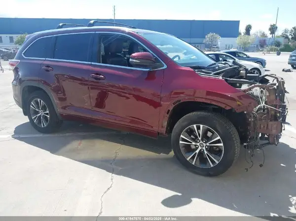 5TDJKRFH0GS231780 2016 TOYOTA HIGHLANDER - Image 1