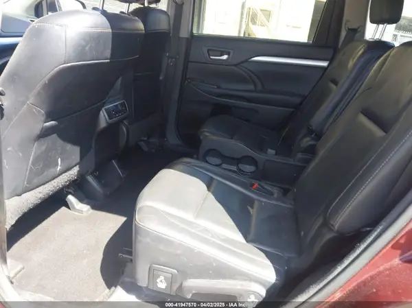 5TDJKRFH0GS231780 2016 TOYOTA HIGHLANDER - Image 8