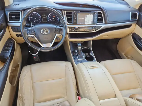 5TDJKRFH0GS235294 2016 TOYOTA HIGHLANDER - Image 8