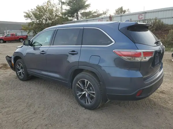 5TDJKRFH0GS235621 2016 TOYOTA HIGHLANDER - Image 2